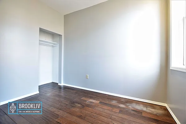 Rented by null | media 11