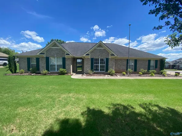 113 Shallowhill Rd, Huntsville, AL 35811