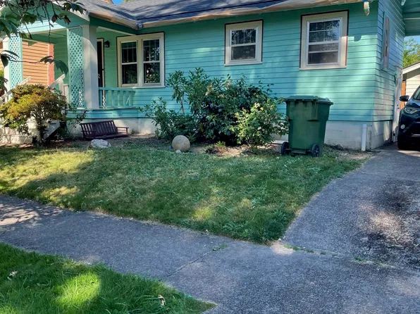 1824 Church St NE, Salem, OR 97301