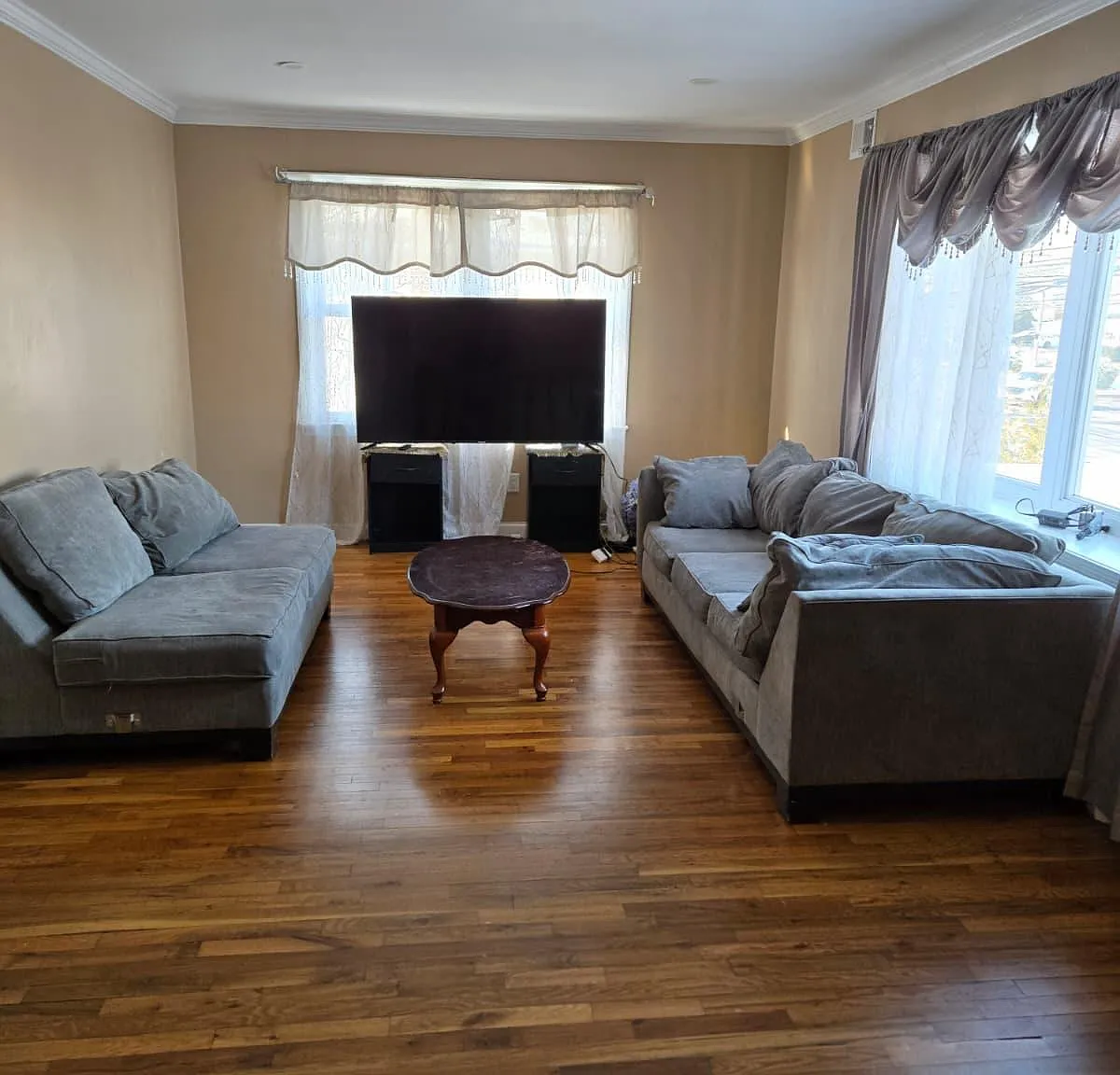 Peninsula Blvd, Cedarhurst — Photo 1