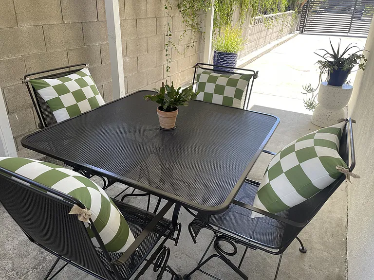 Lake Forest Dr — Photo 16