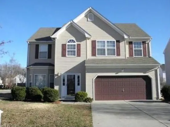 3601 Coach House Ct, Suffolk, VA 23435