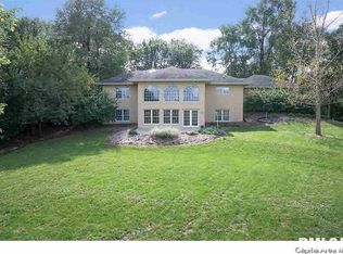 2800 Leach Rd, Rochester, IL 62563