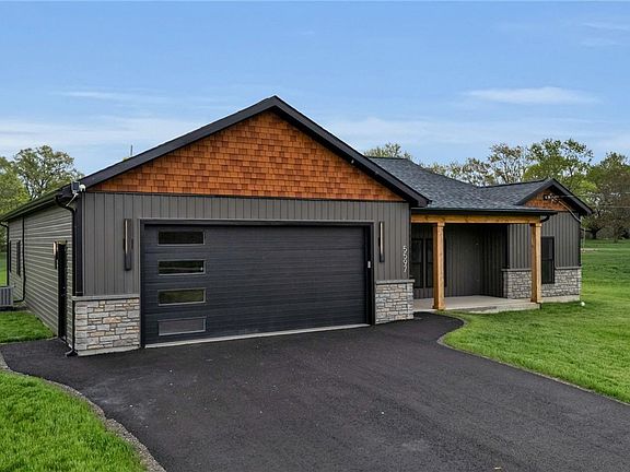 2nd image of 5597 Stone Rd