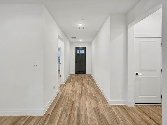 2nd image of 5411 Kingdom Heights Blvd