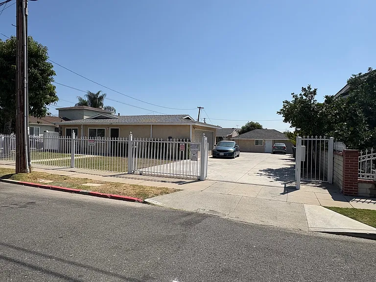 524 Elizabeth Ave #A — Photo 2