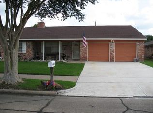 5218 Meadow Crest St, La Porte, TX 77571