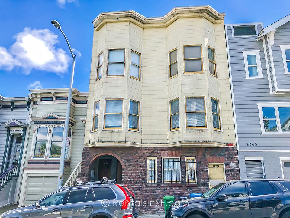 1st image of 2857 Bush St #201