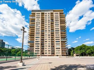 1203 River Rd PH 5, Edgewater, NJ 07020