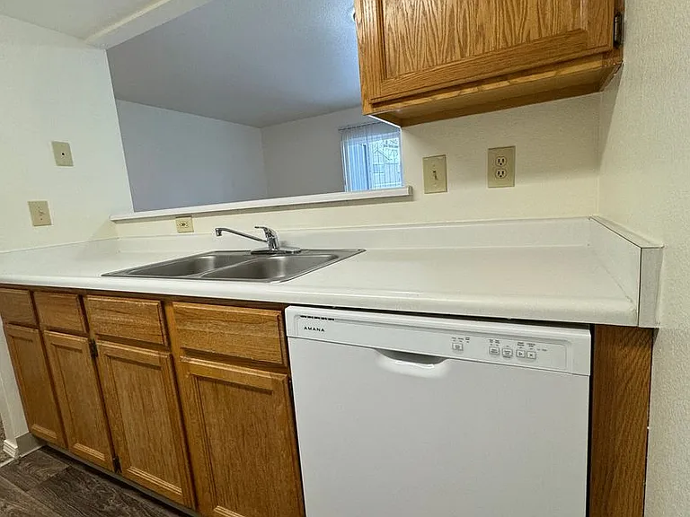 10827 Ustick Rd #203 — Photo 8