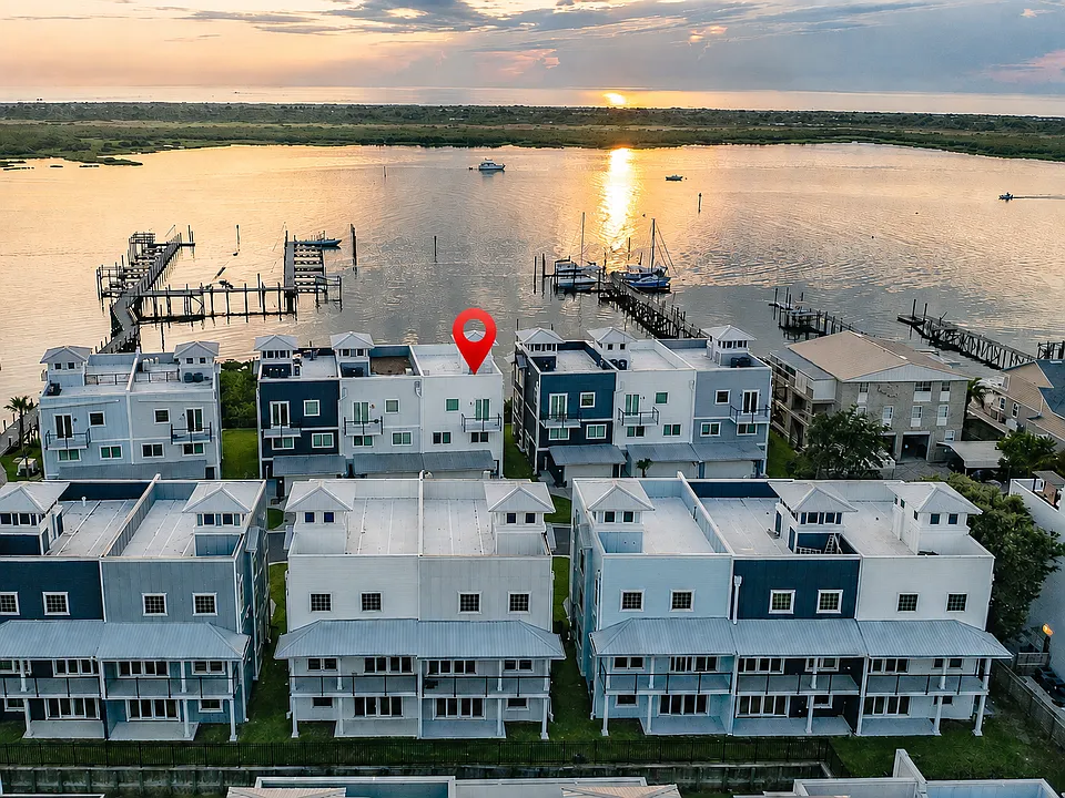 75 Cortez Ave #75