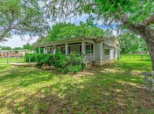3007 Tanglewood Dr, Granbury, TX 76048