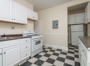 18A Forest St APT 33, Cambridge, MA 02140