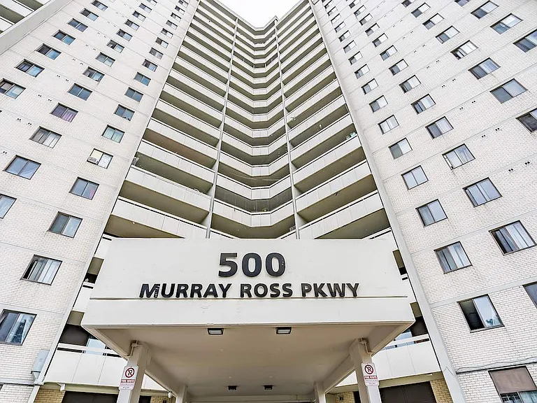 500 Murray Ross Pkwy — Photo 2