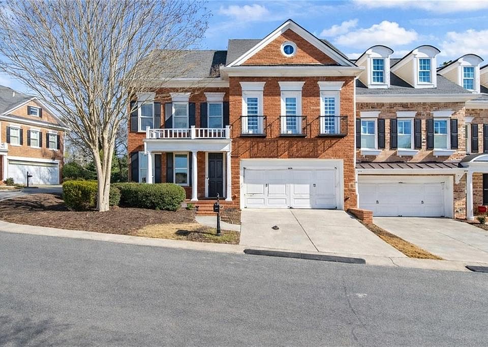 1st image of 3010 Village Green Cir
