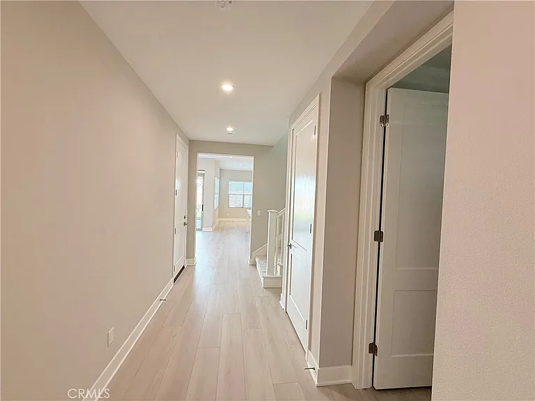 130 Fairgreen — Photo 3