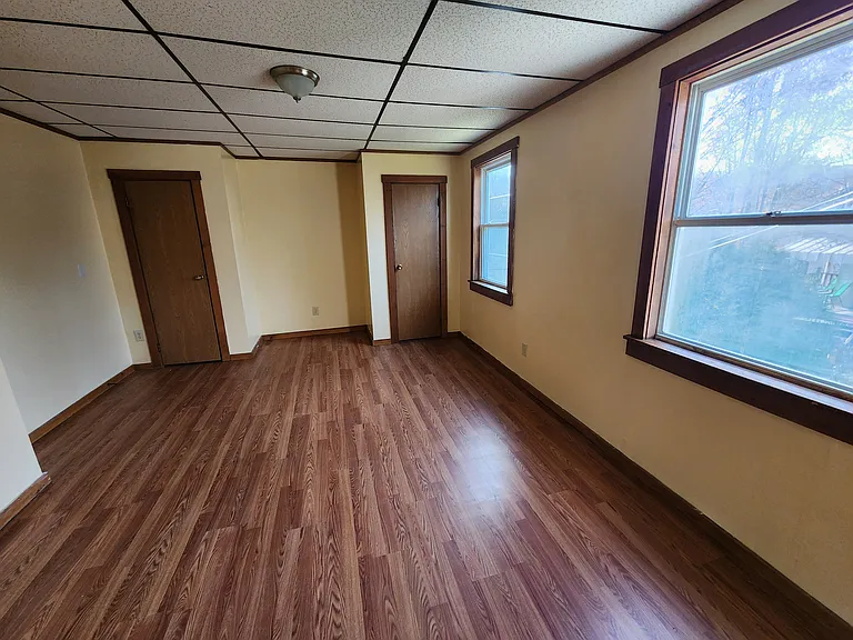 573 Benjamin St #2 — Photo 10
