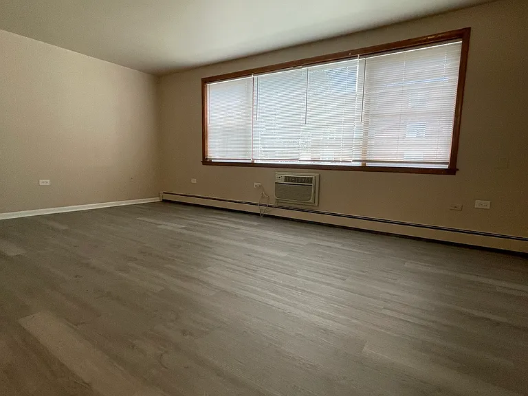 10743-10749 S Pulaski Rd #10 — Photo 8