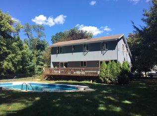 134 Davis Ln, Red Bank, NJ 07701