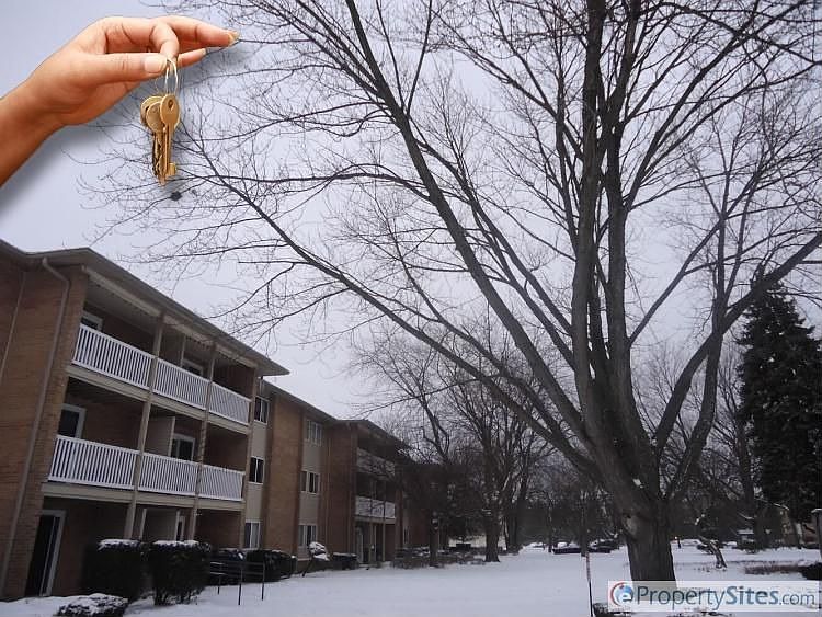 1st image of 960 Beau Dr Unit 110