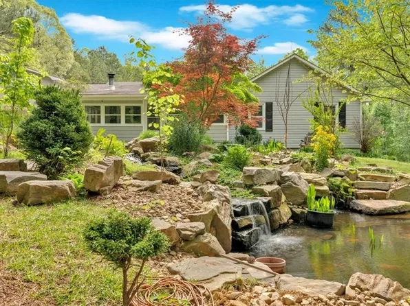 221 Martin Rd SW, Cartersville, GA 30120