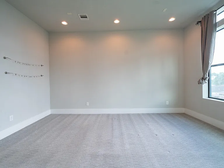 1613 Wheeler St #C — Photo 18