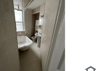 236 S 60th St, Philadelphia, PA 19139