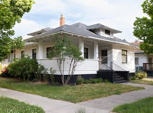 1615 5th St, La Grande, OR 97850