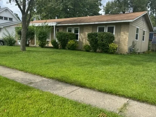 54 Brantwood Ave, Elk Grove Village, IL 60007
