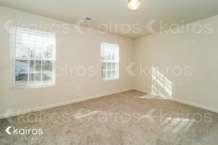 8 Plymouth Ct — Photo 12