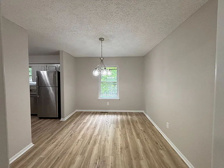 14723 S Wyandotte Dr — Photo 6