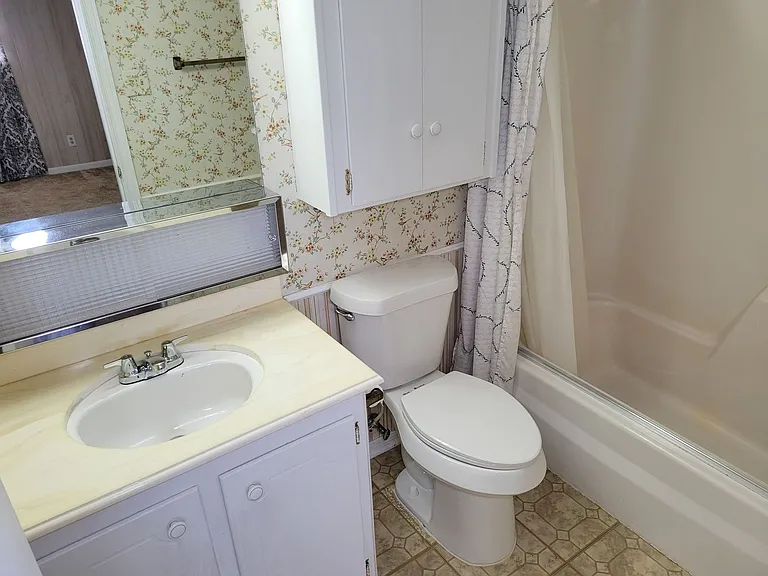 1815 Country Village Blvd — Photo 20