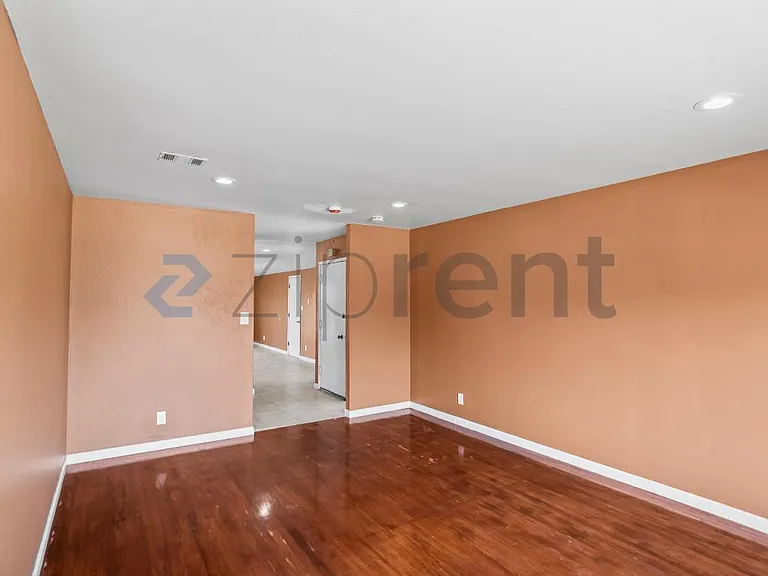 13933 Santiago Rd — Photo 6