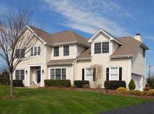 3 Tanglewood Ct, Skillman, NJ 08558