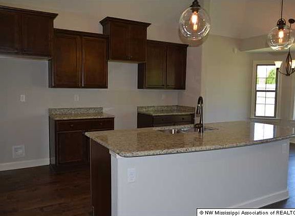 2nd image of 6270 Dixon Dr