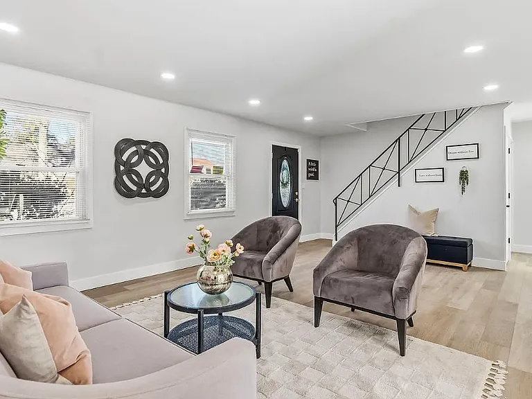 3 Hamilton Ln — Photo 4
