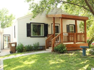 1249 Nelson St, Lincoln, NE 68521