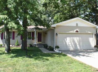 50791 Seaden Dr, Chesterfield, MI 48047