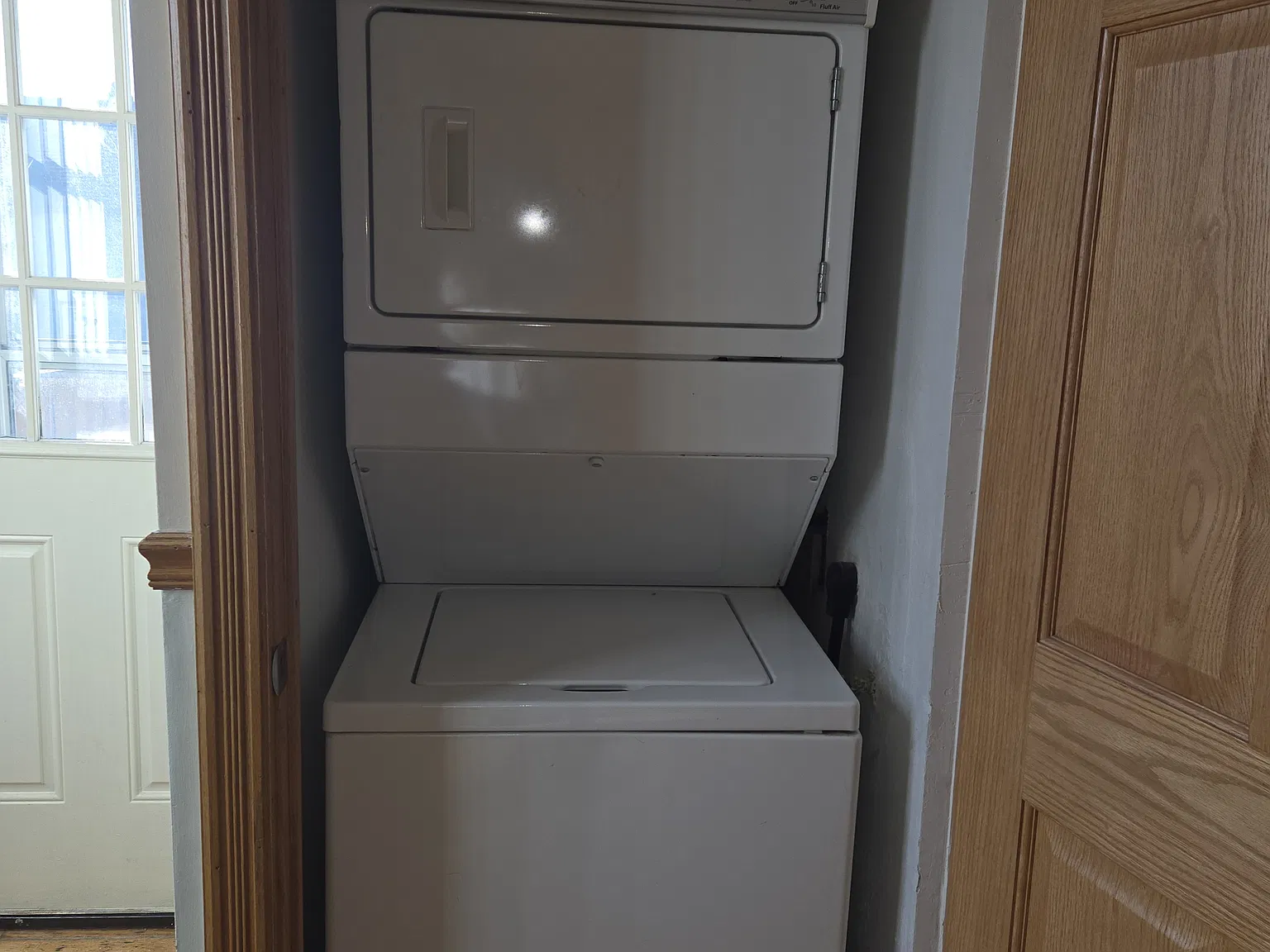 2 bed, 1200 sqft, $2,200 — Photo 4