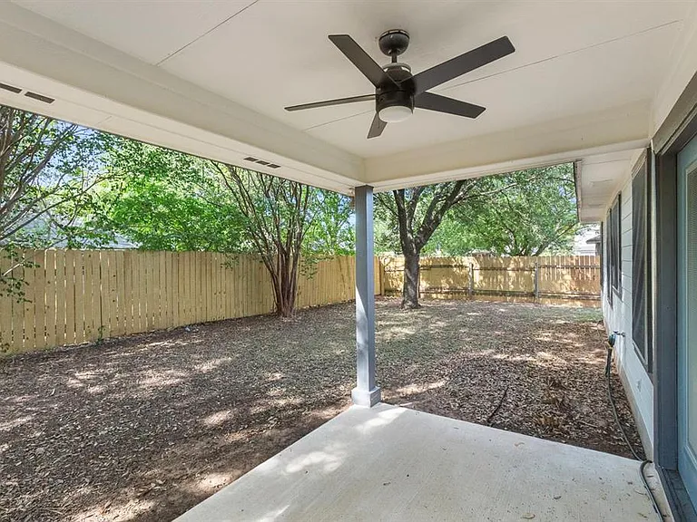 617 Barbara Way — Photo 17