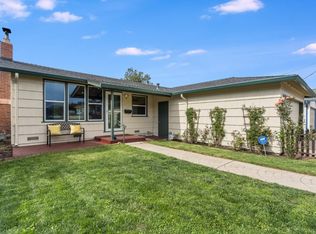 1376 Peralta Rd, Pacifica, CA 94044