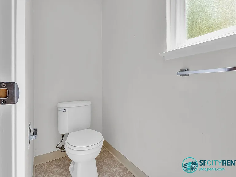 1540 Hudson St #302 — Photo 15