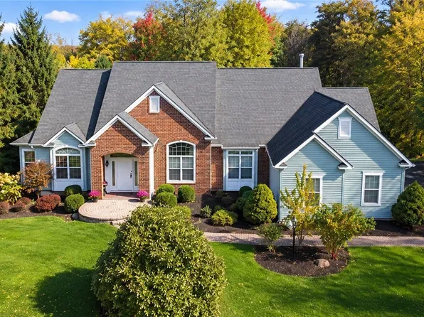 5010 Worthington Way, Fayetteville, NY 13066