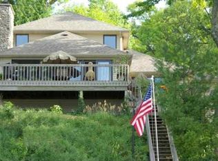 2910 W Shady Side Rd, Angola, IN 46703