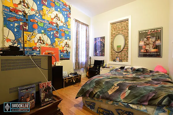 Rented by null | media 6