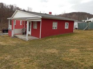 88 Mancha St, Eighty Four, PA 15330