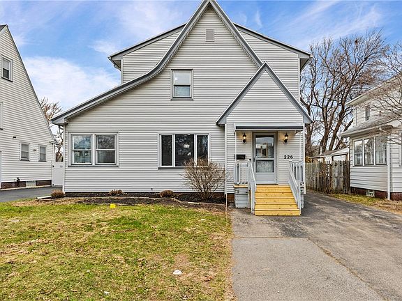 5th image of 226 Barry Rd