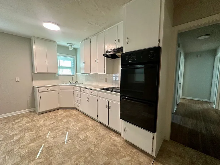 2612 Alice Ave — Photo 6