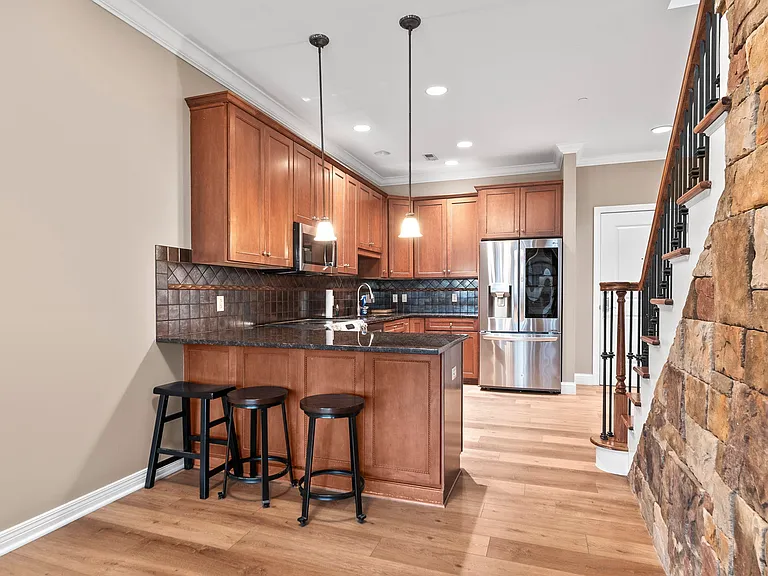 251 Daniel Burnham Sq #701 — Photo 10