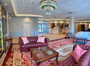 The GEM Museum Suites, Evanston, IL 60201